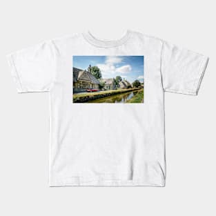 River Eye. Lower Slaughter, The Cotswolds Kids T-Shirt